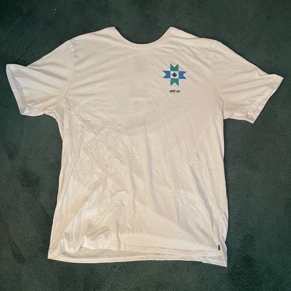 Nike SB T Shirt Size XL. Great Condition. - Picture 1 of 5